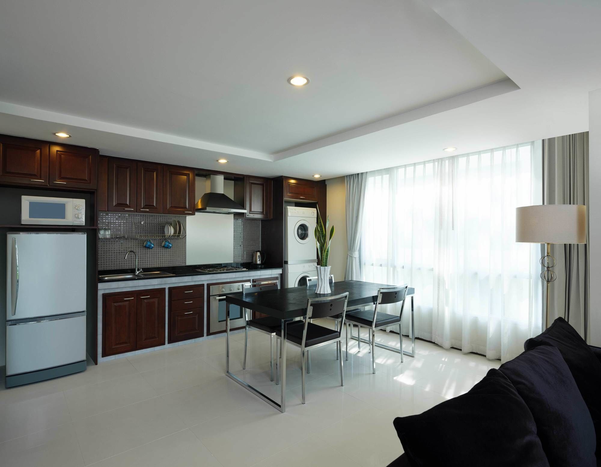 Hotel Silom Lofts Bangkok Exterior foto